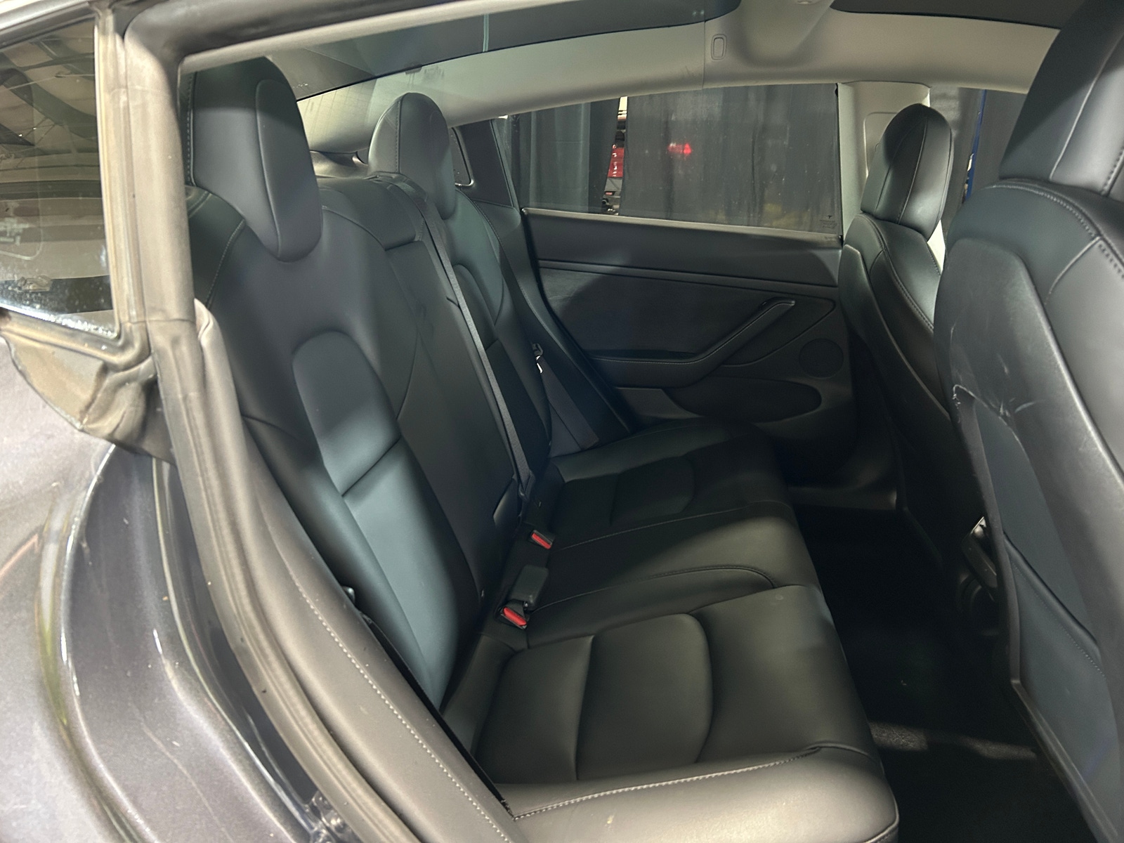 Thumbnail: 2022 Tesla Model 3 - 5