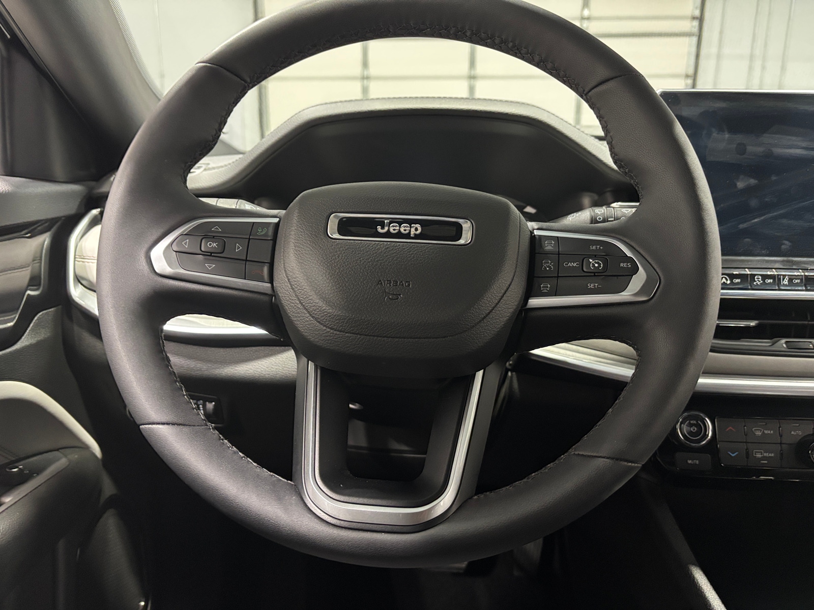 Thumbnail: 2025 Jeep Compass - 4