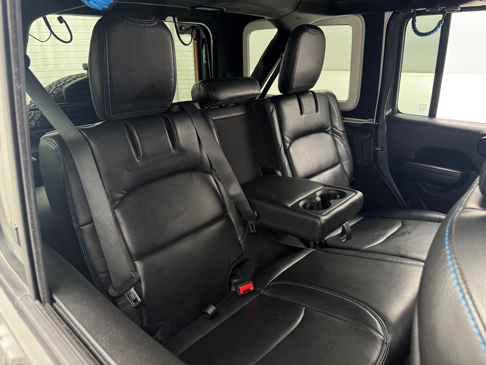 Thumbnail: 2022 Jeep Wrangler - 5