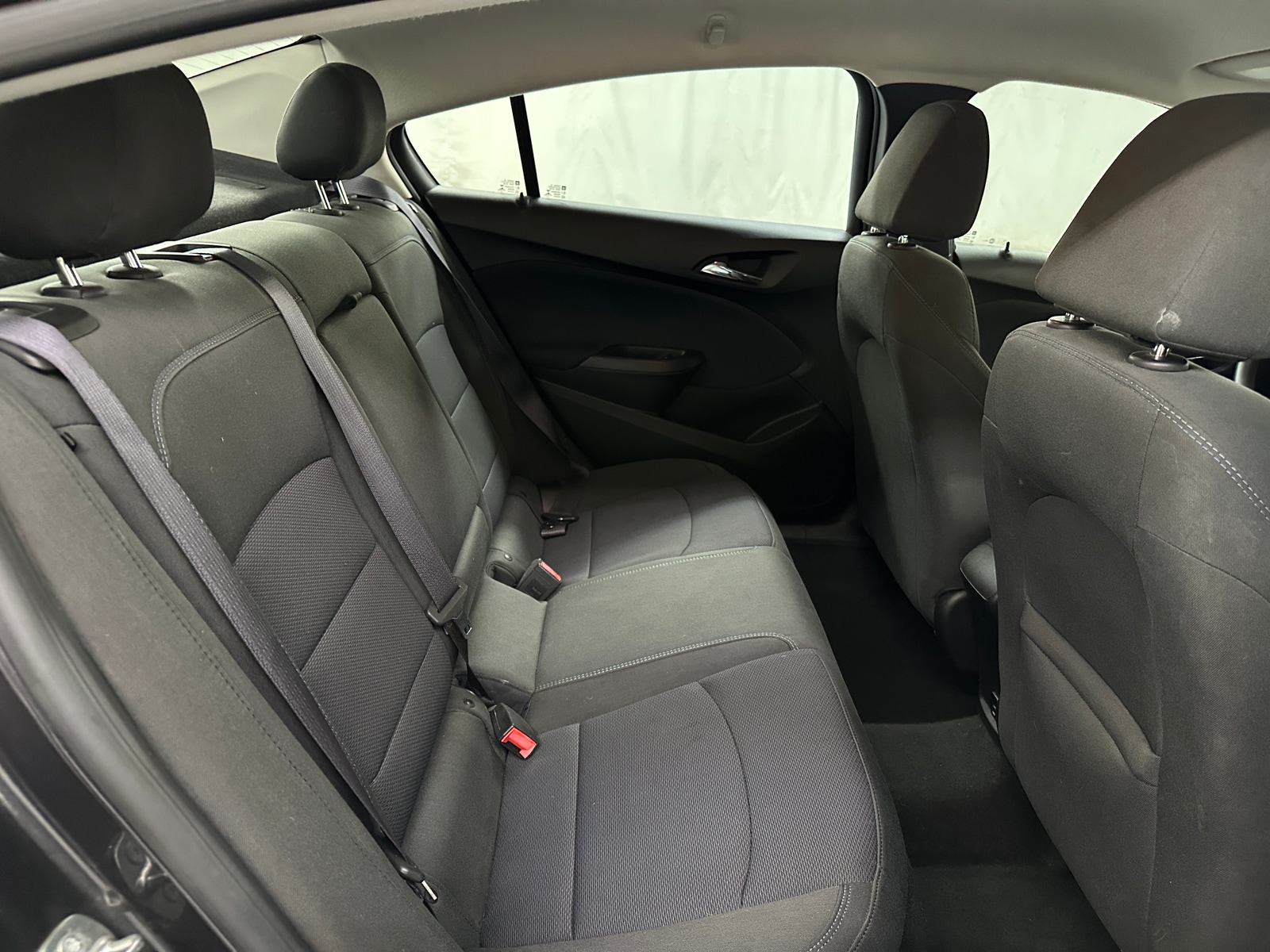 Thumbnail: 2017 Chevrolet Cruze - 6