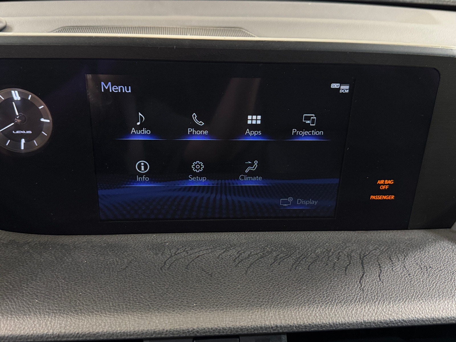 Thumbnail: 2021 Lexus ES - 3