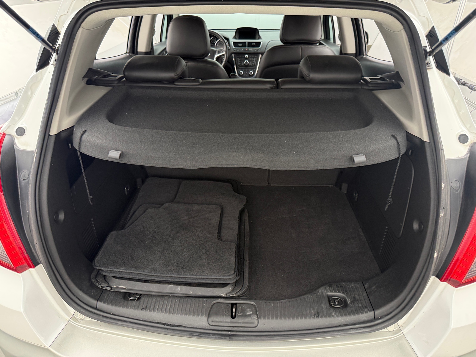 Thumbnail: 2014 Buick Encore - 6