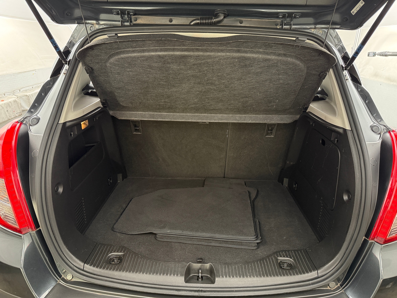 Thumbnail: 2016 Buick Encore - 7