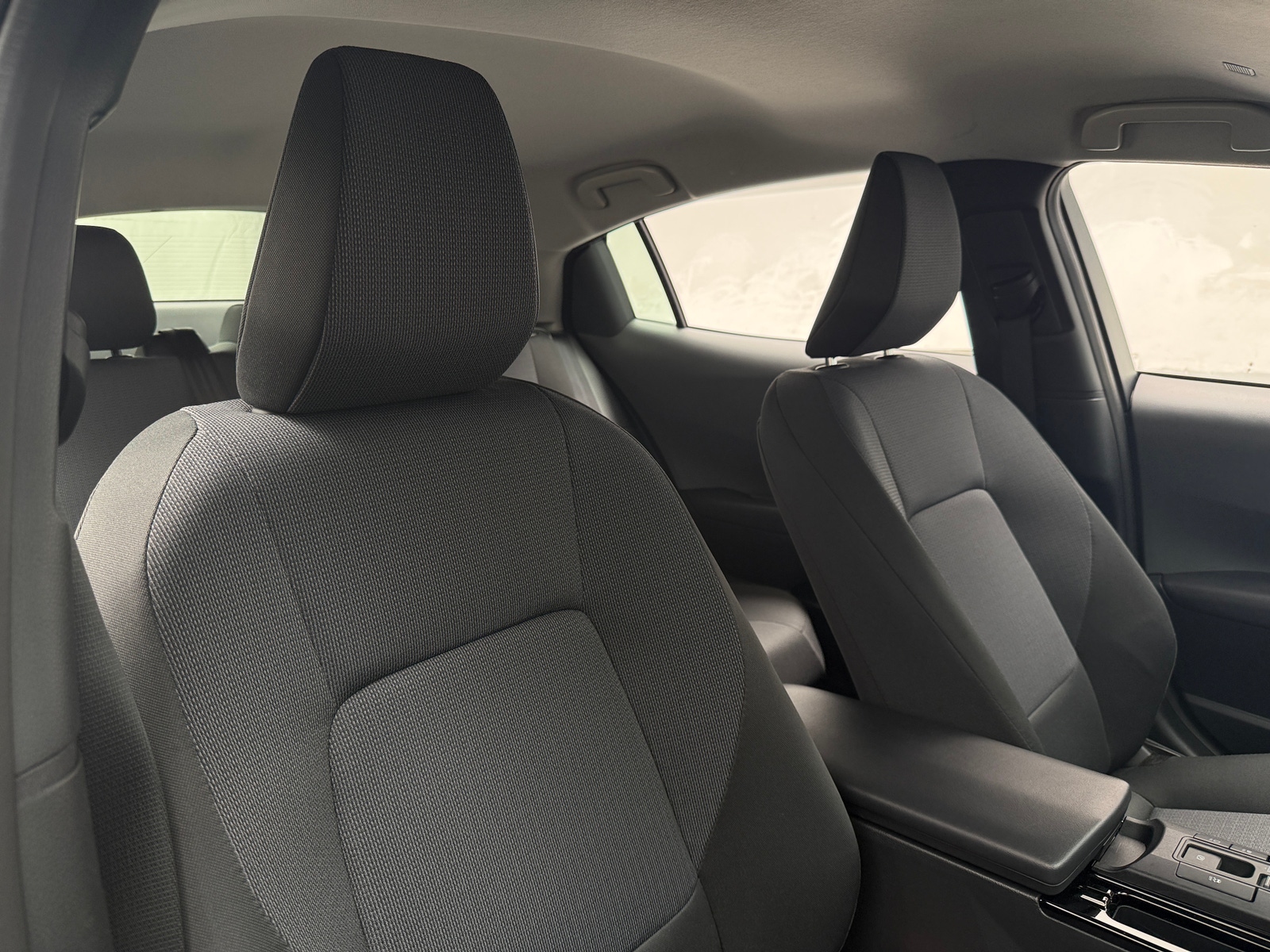 Thumbnail: 2025 Toyota Prius - 2