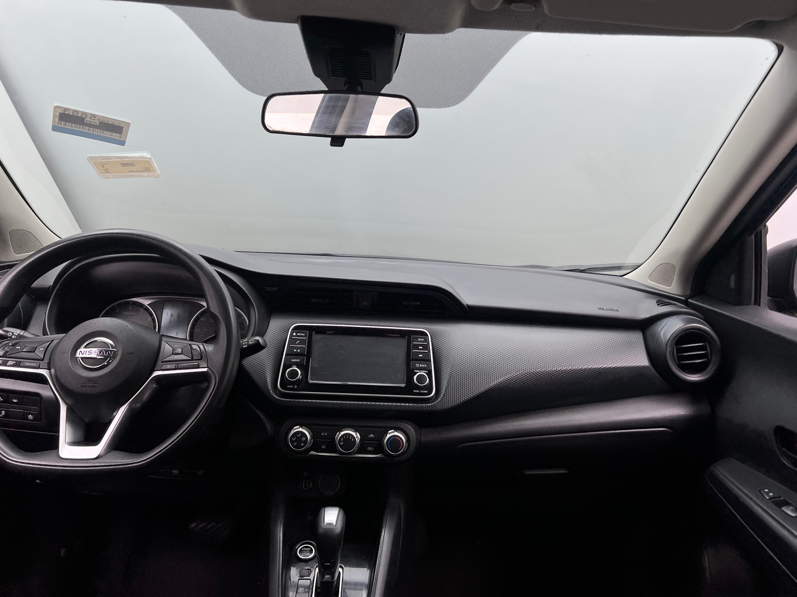 Thumbnail: 2021 Nissan Kicks - 3