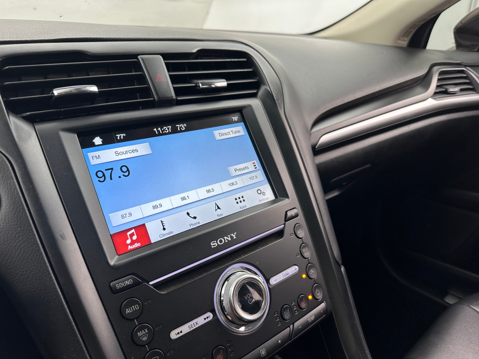 Thumbnail: 2017 Ford Fusion - 3