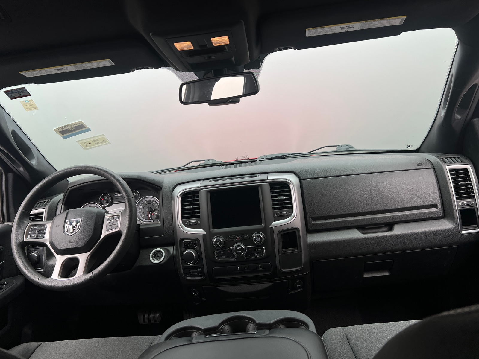 Thumbnail: 2022 RAM 1500 Classic - 3