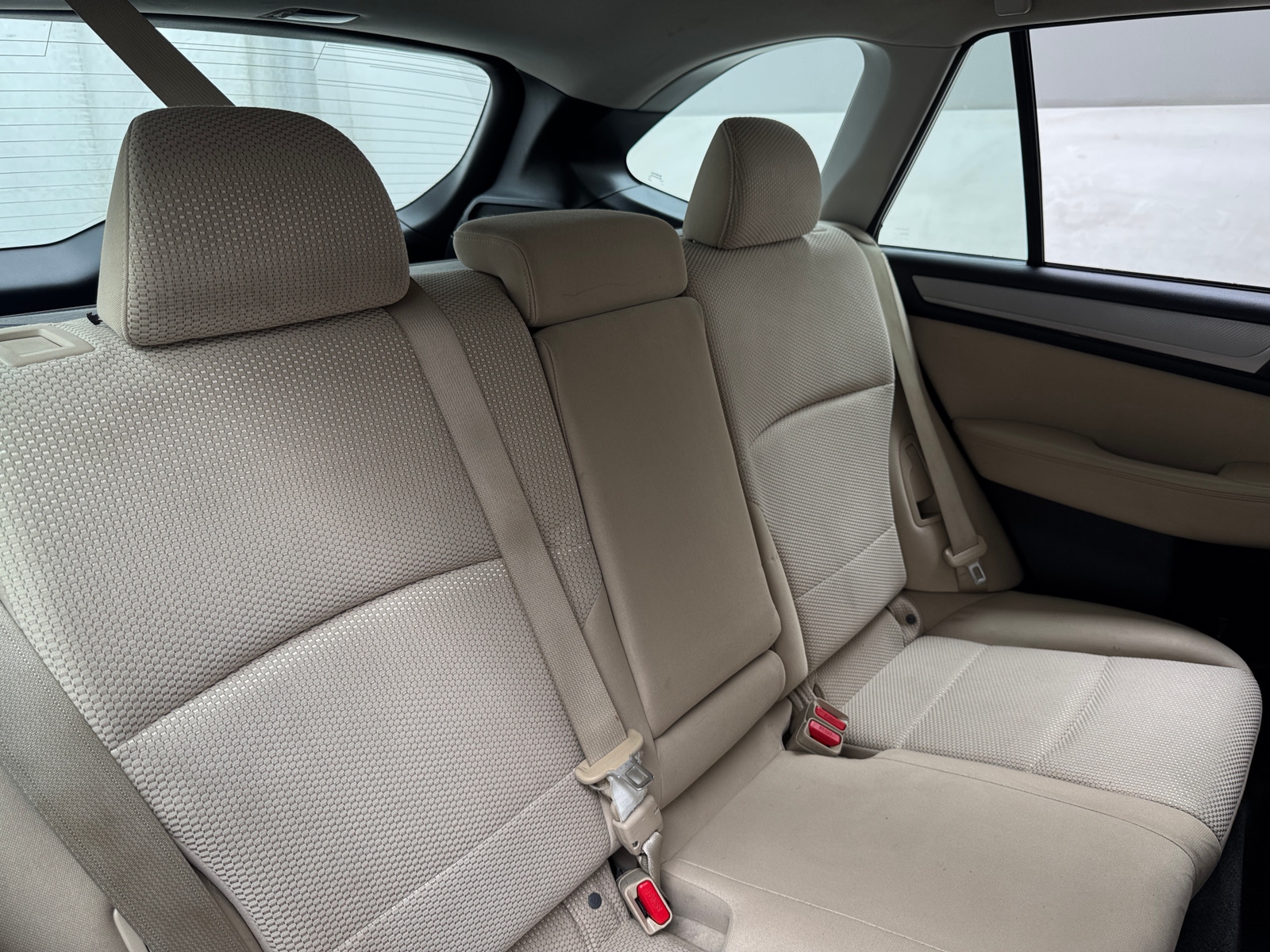 Thumbnail: 2015 Subaru Outback - 6