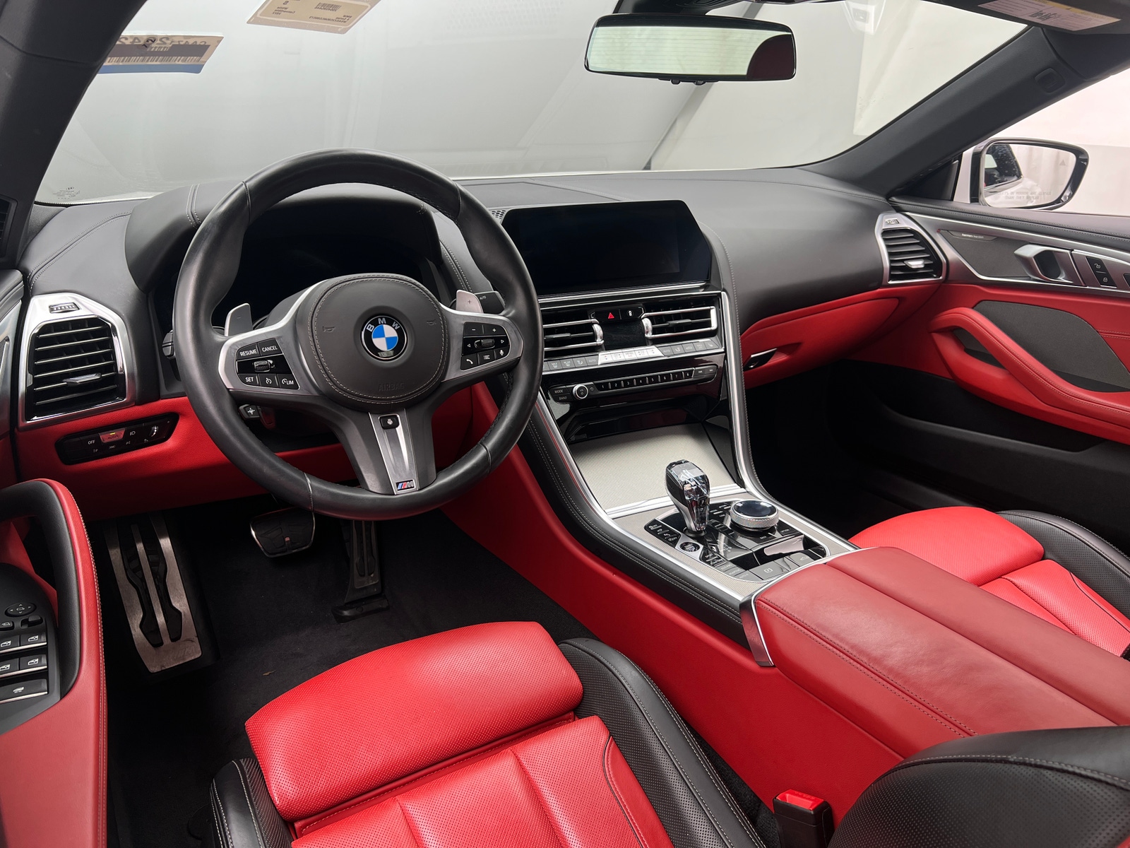 Thumbnail: 2022 BMW 8 Series - 2