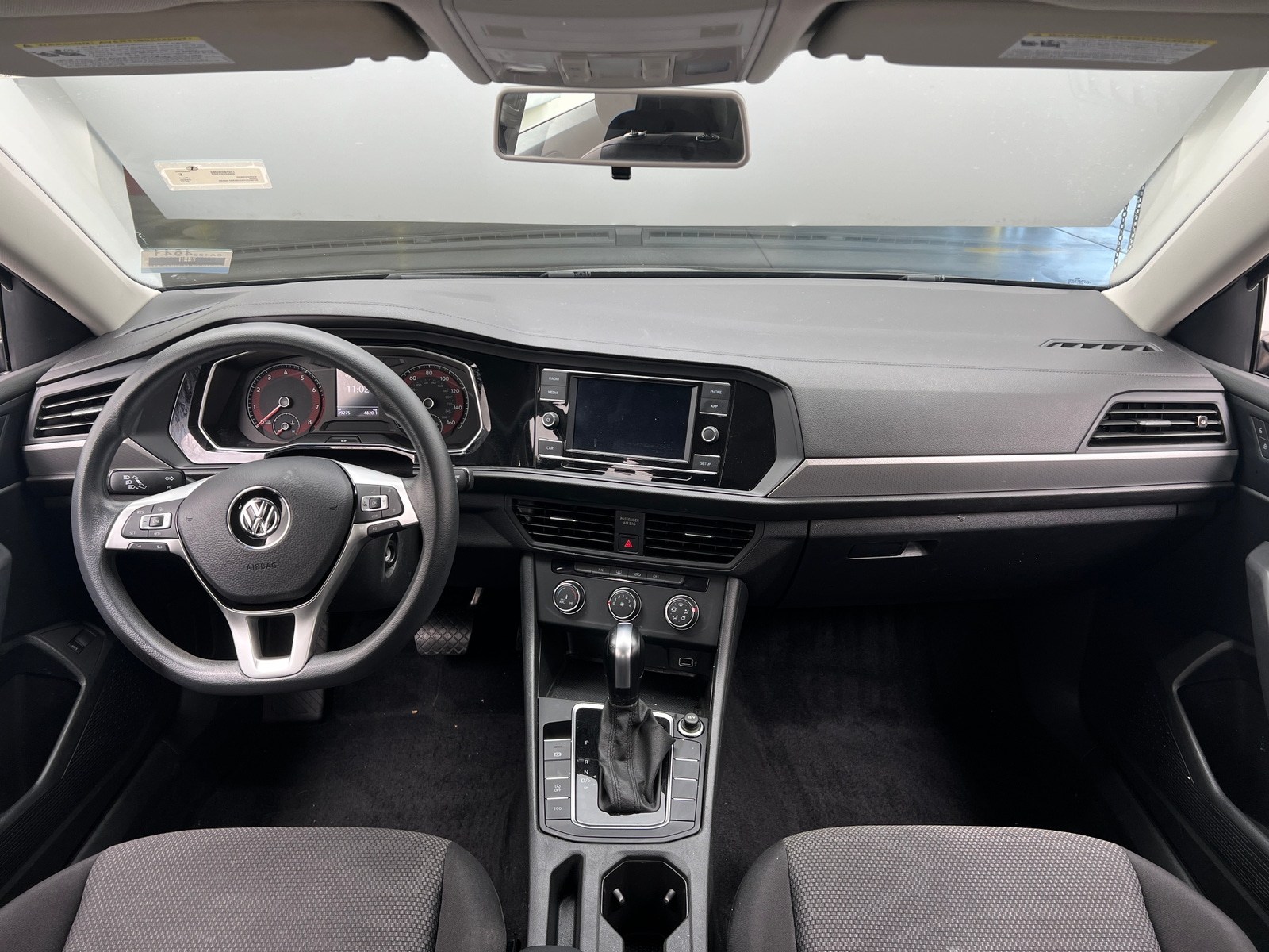 Thumbnail: 2019 Volkswagen Jetta - 3