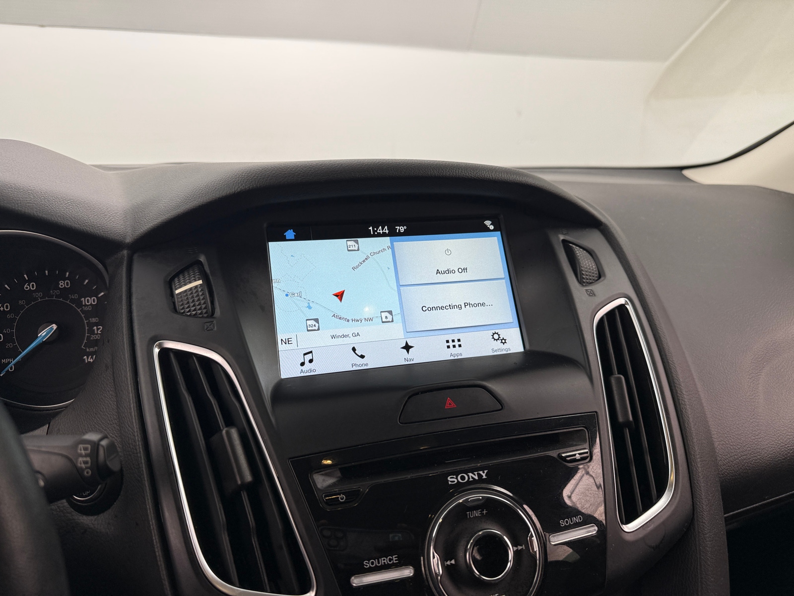 Thumbnail: 2016 Ford Focus - 3