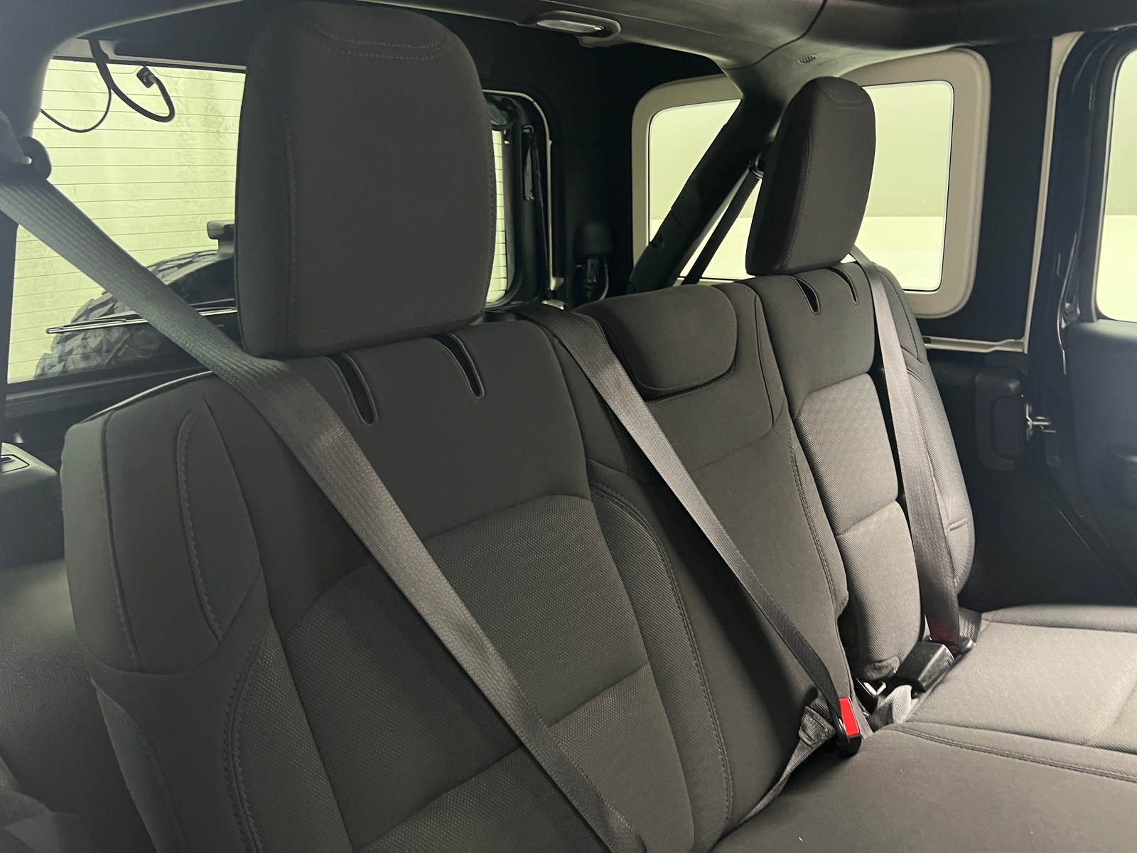 Thumbnail: 2020 Jeep Wrangler - 6