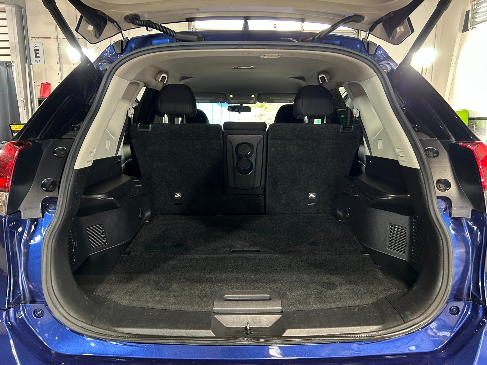 Thumbnail: 2018 Nissan Rogue - 7