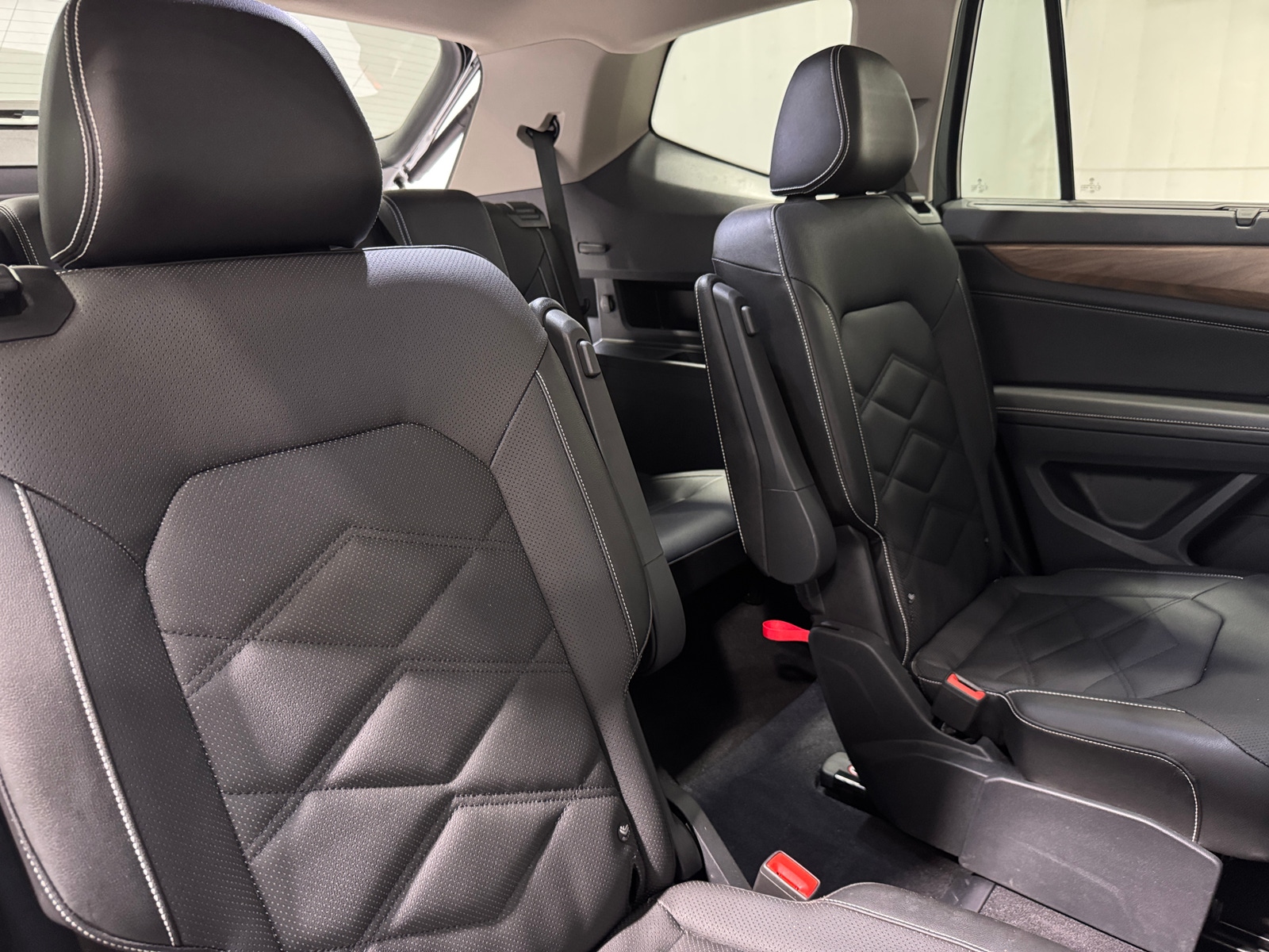 Thumbnail: 2024 Volkswagen Atlas - 5