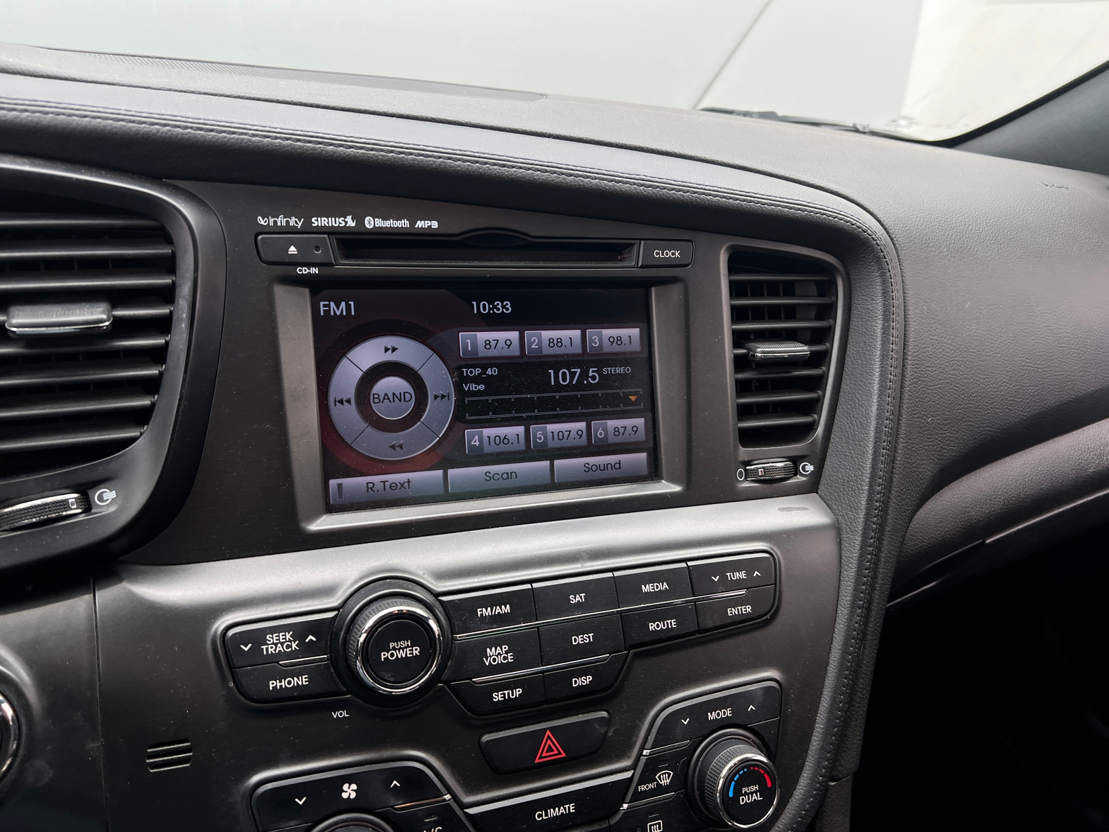 Thumbnail: 2013 Kia Optima - 4