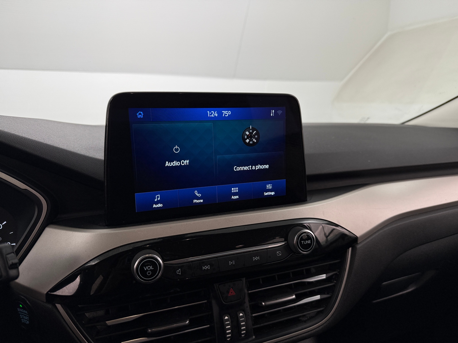 Thumbnail: 2022 Ford Escape - 4