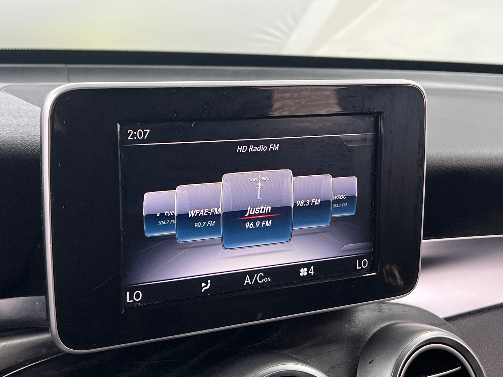 Thumbnail: 2018 Mercedes-Benz GLC - 3