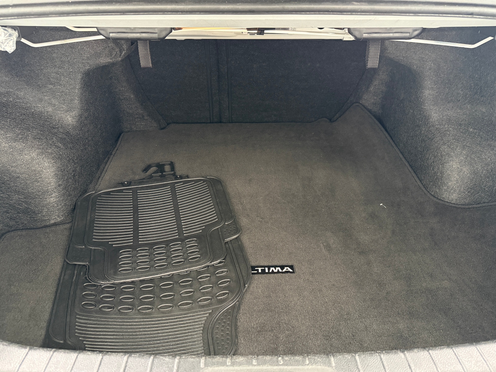 Thumbnail: 2025 Nissan Altima - 7