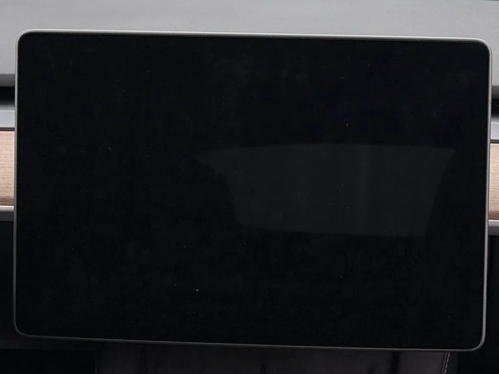 Thumbnail: 2023 Tesla Model Y - 3