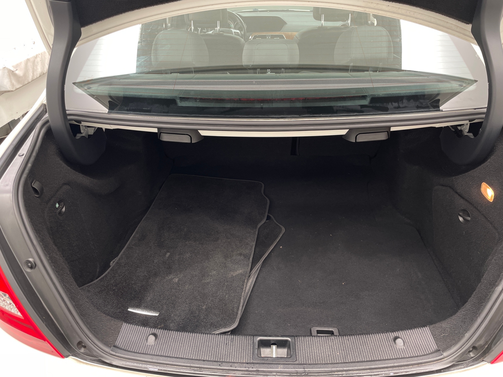 Thumbnail: 2012 Mercedes-Benz C-Class - 6