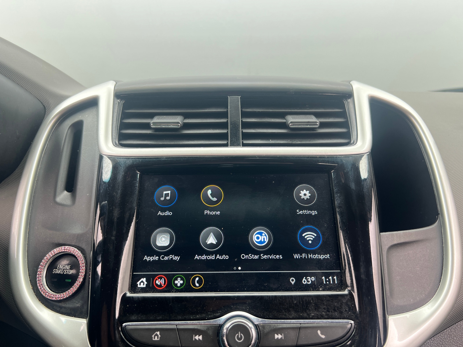 Thumbnail: 2018 Chevrolet Sonic - 3