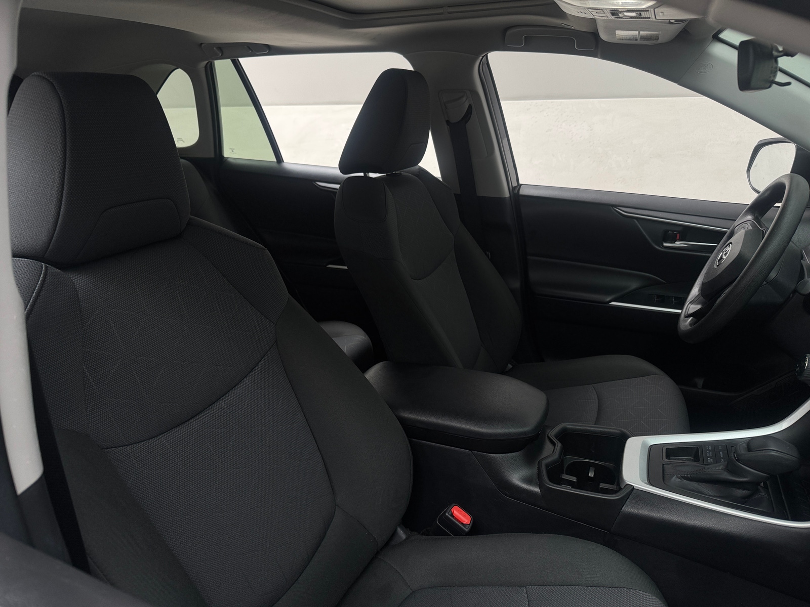 Thumbnail: 2025 Toyota RAV4 - 2