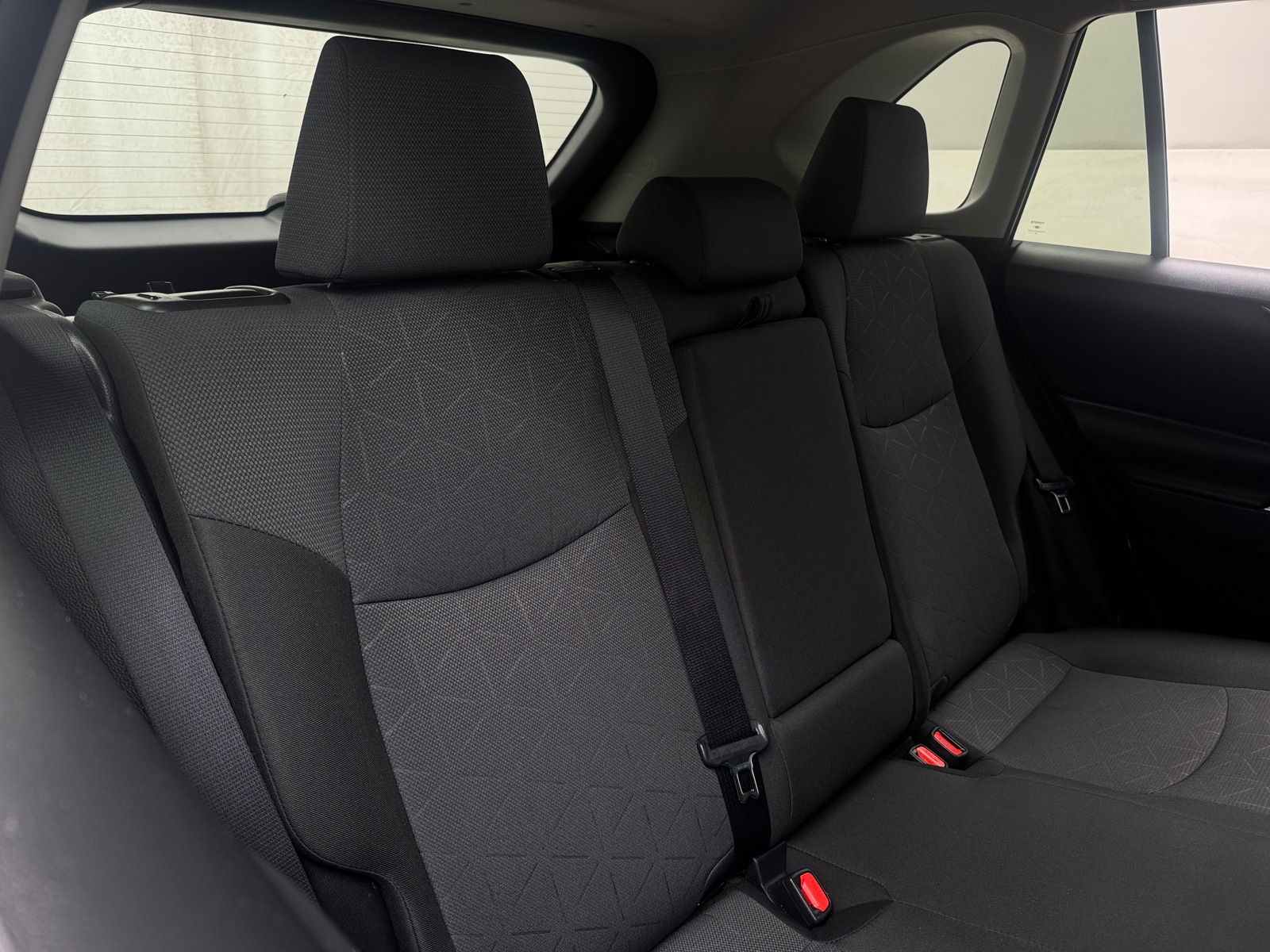 Thumbnail: 2025 Toyota RAV4 - 6