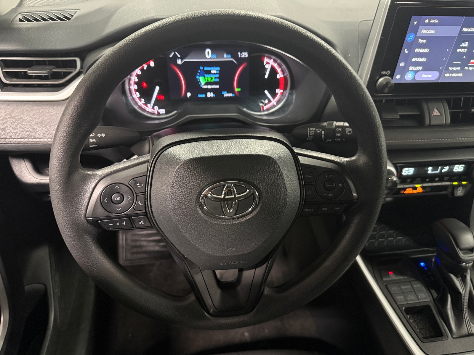 Thumbnail: 2025 Toyota RAV4 - 5