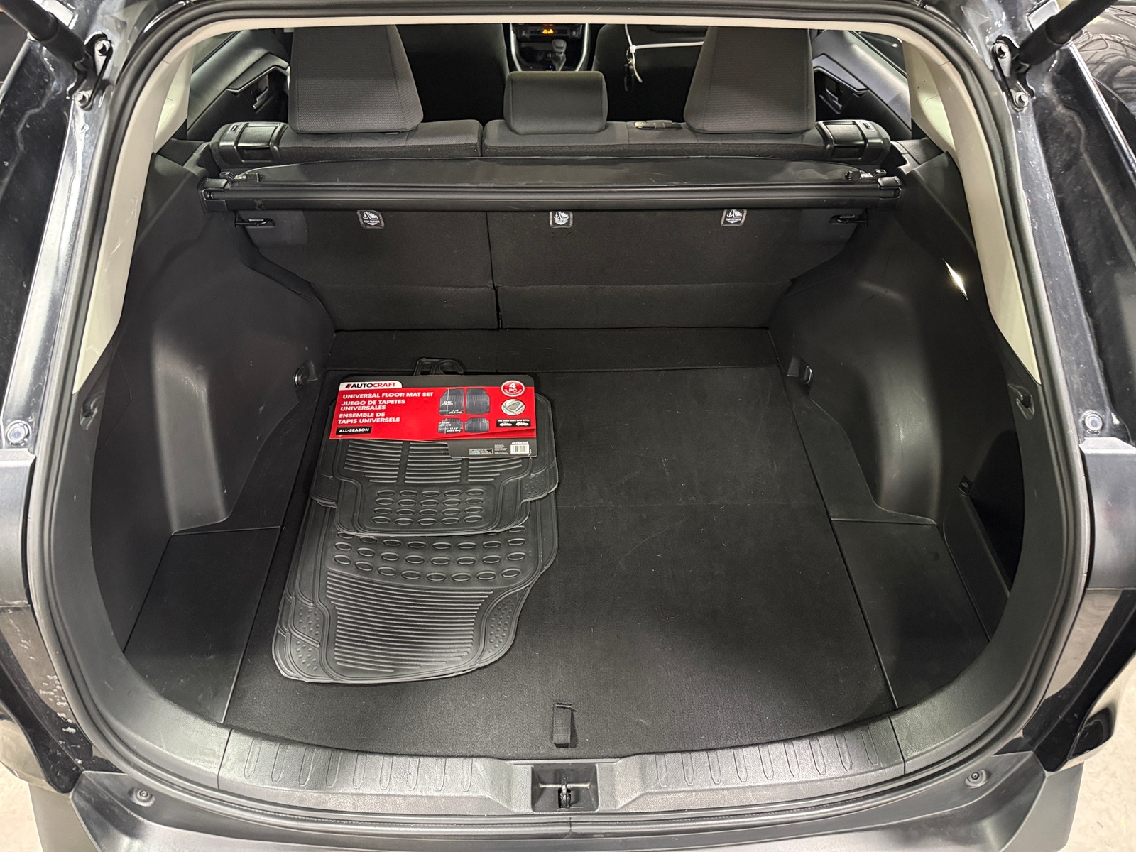 Thumbnail: 2025 Toyota RAV4 - 7