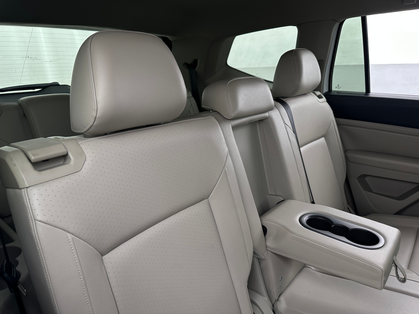 Thumbnail: 2018 Volkswagen Atlas - 5