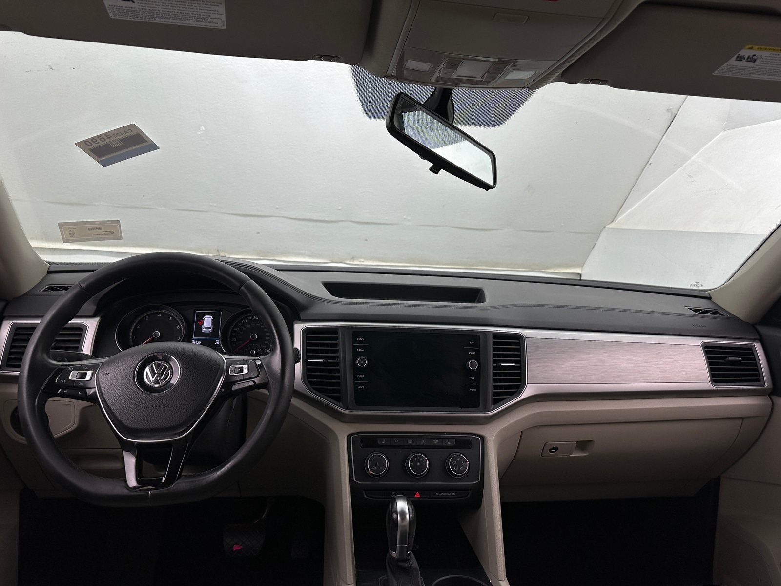 Thumbnail: 2018 Volkswagen Atlas - 2