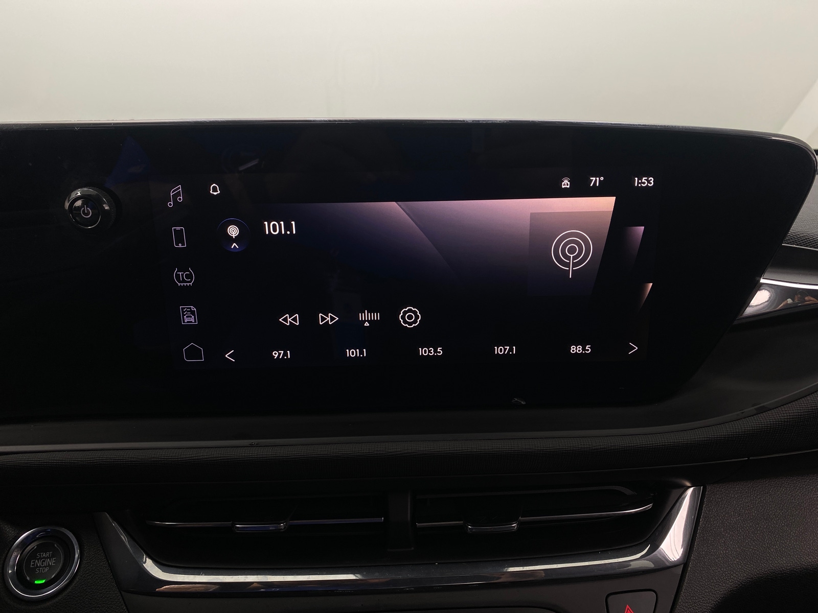 Thumbnail: 2025 Buick Envista - 4