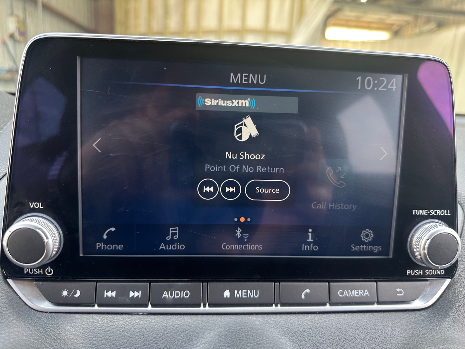 Thumbnail: 2022 Nissan Sentra - 4