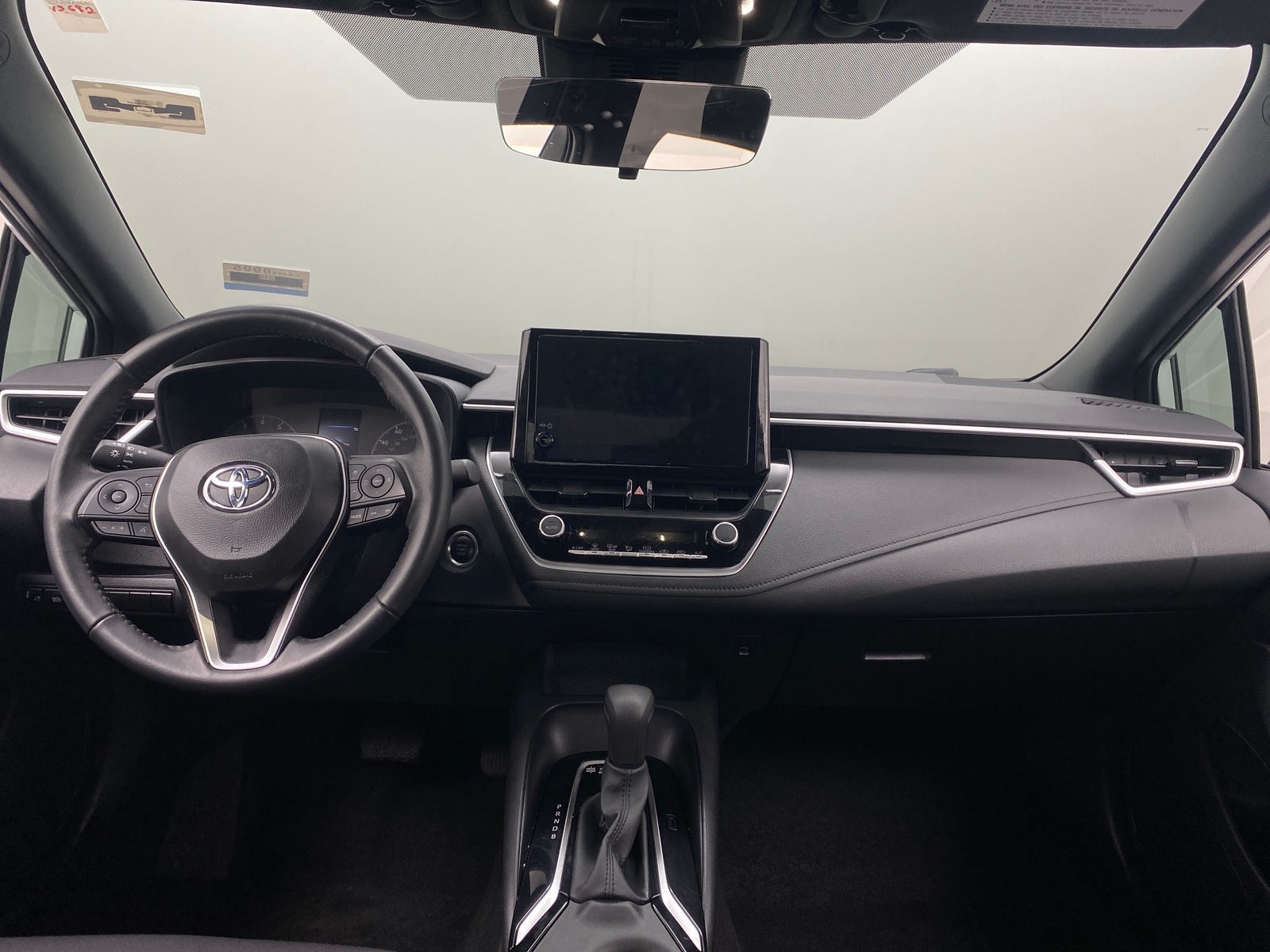 Thumbnail: 2024 Toyota Corolla - 3