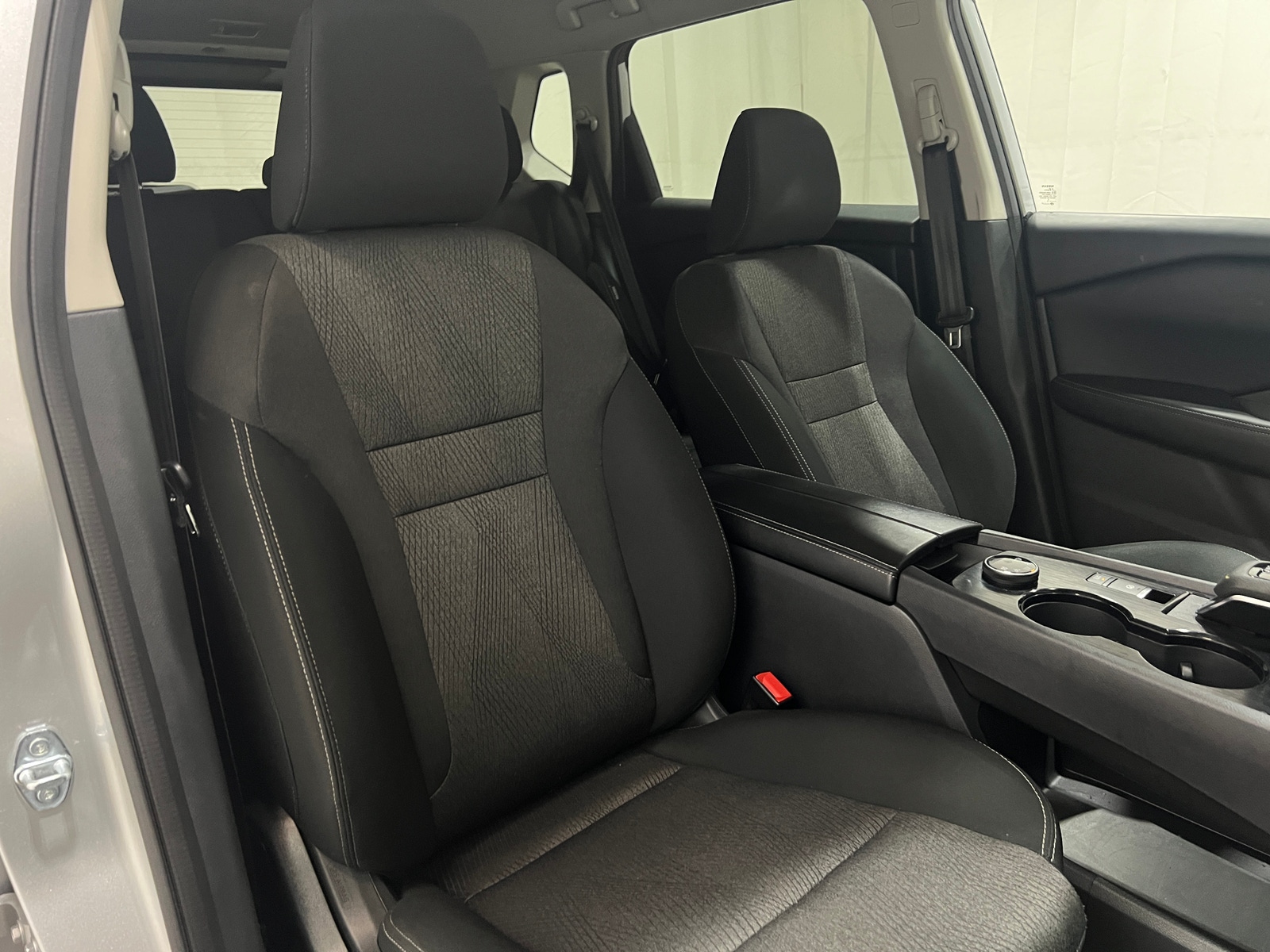 Thumbnail: 2025 Nissan Rogue - 2