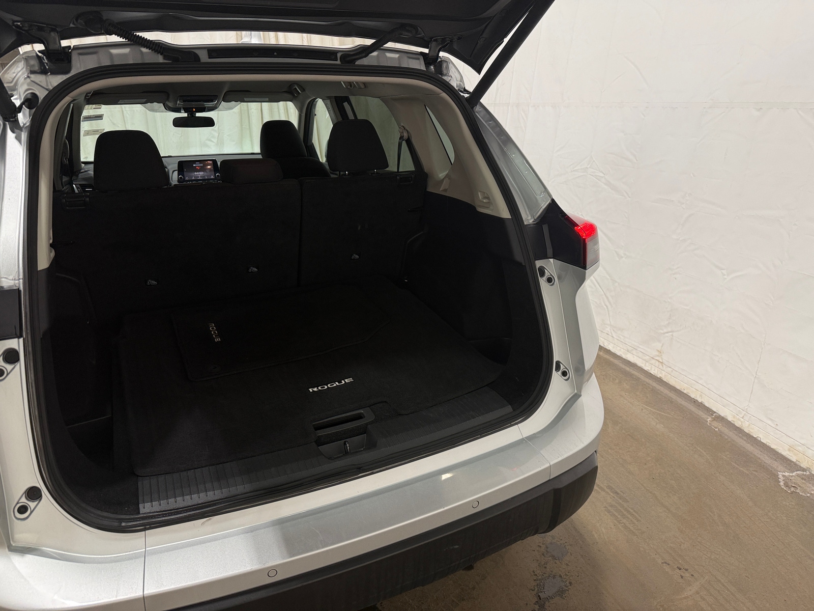 Thumbnail: 2025 Nissan Rogue - 7