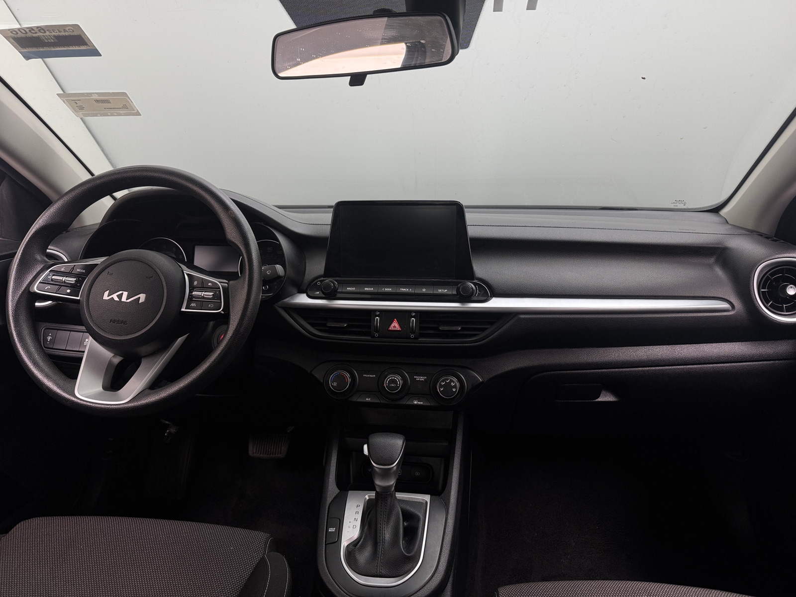 Thumbnail: 2024 Kia Forte - 3