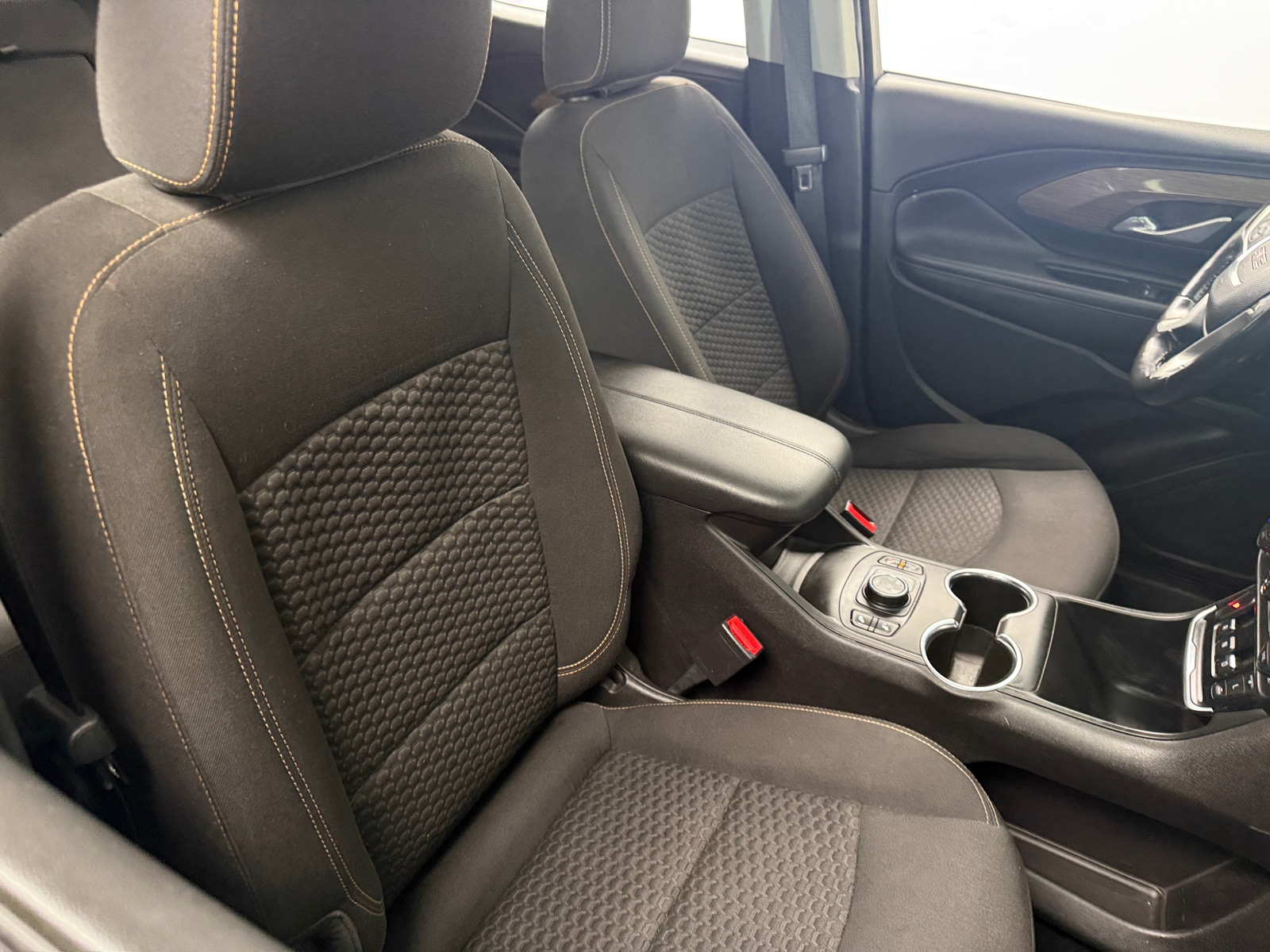 Thumbnail: 2018 GMC Terrain - 2