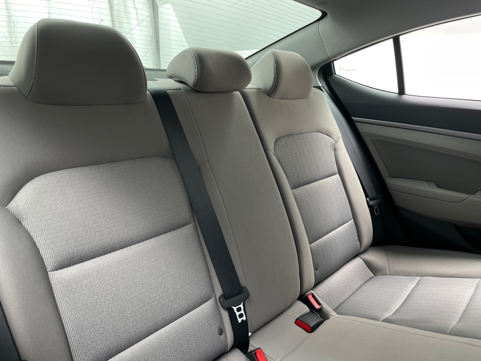 Thumbnail: 2017 Hyundai Elantra - 6