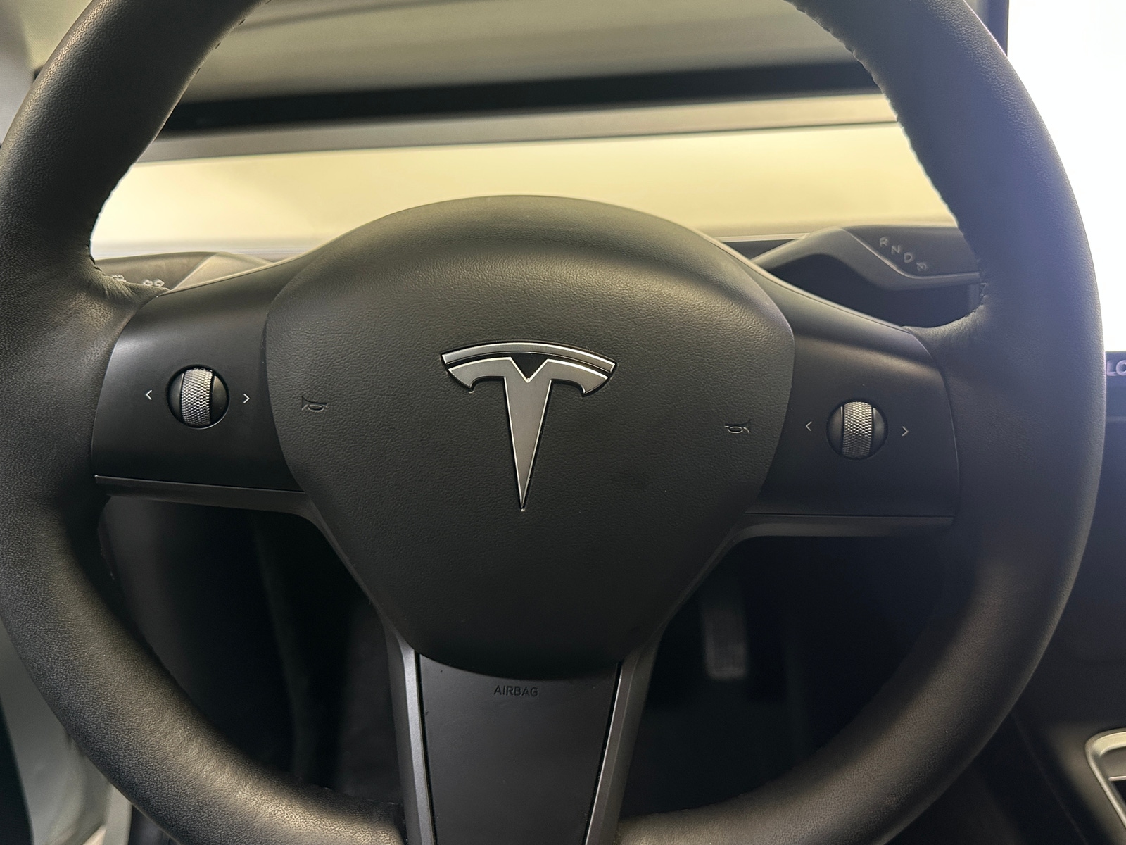 Thumbnail: 2022 Tesla Model Y - 4