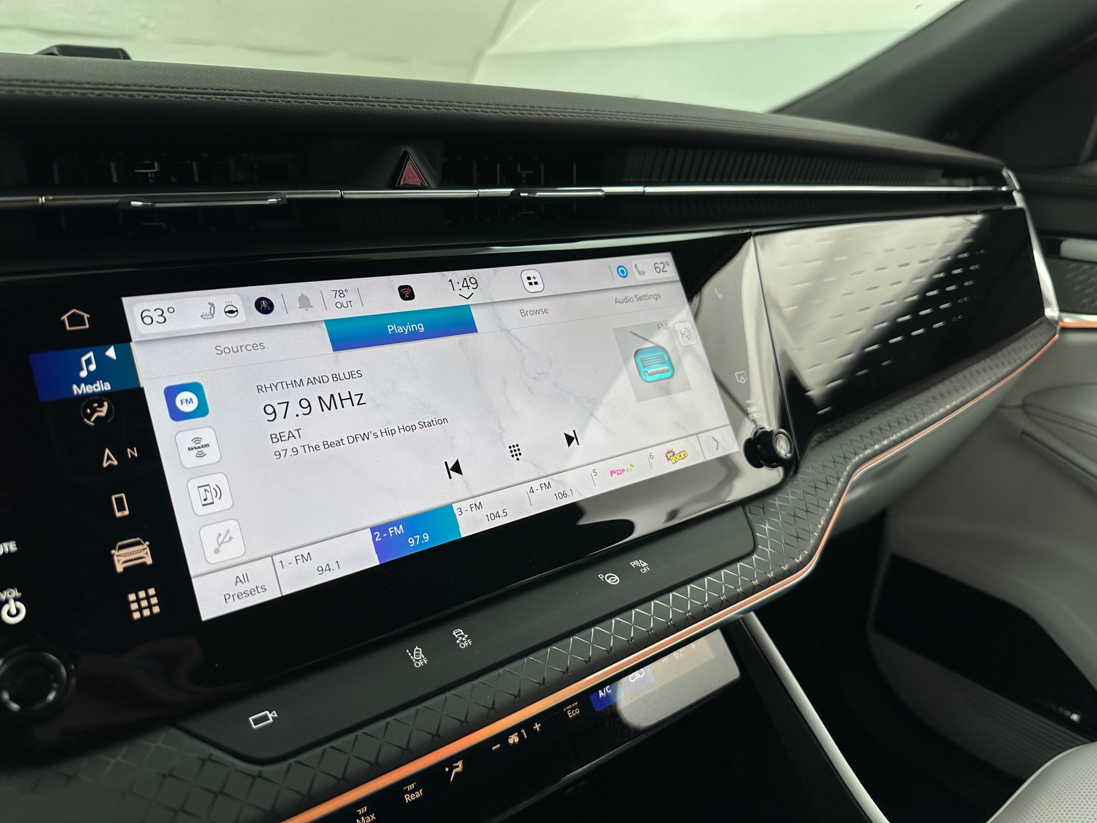 Thumbnail: 2025 Jeep Wagoneer S - 3