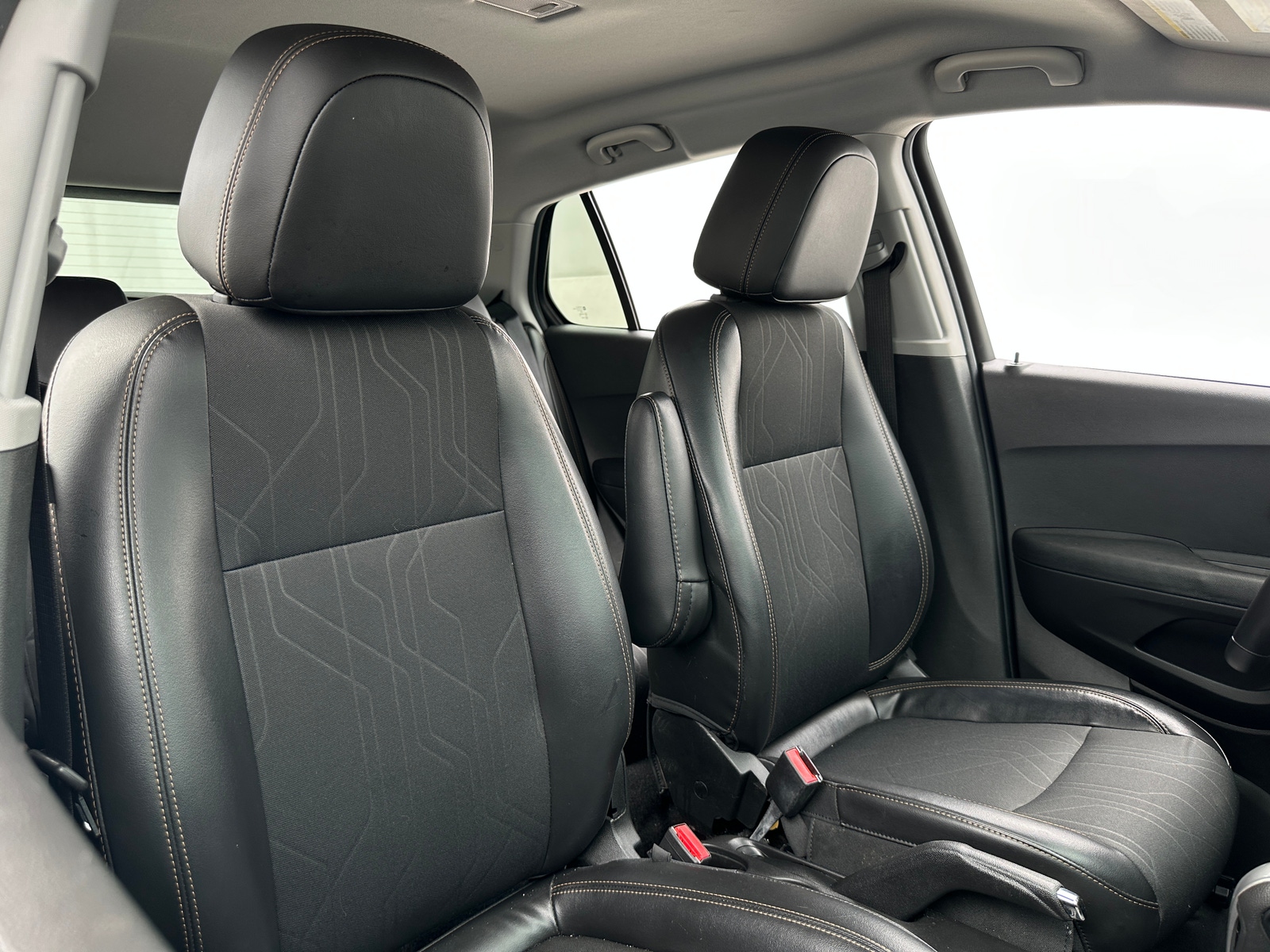 Thumbnail: 2019 Chevrolet Trax - 2