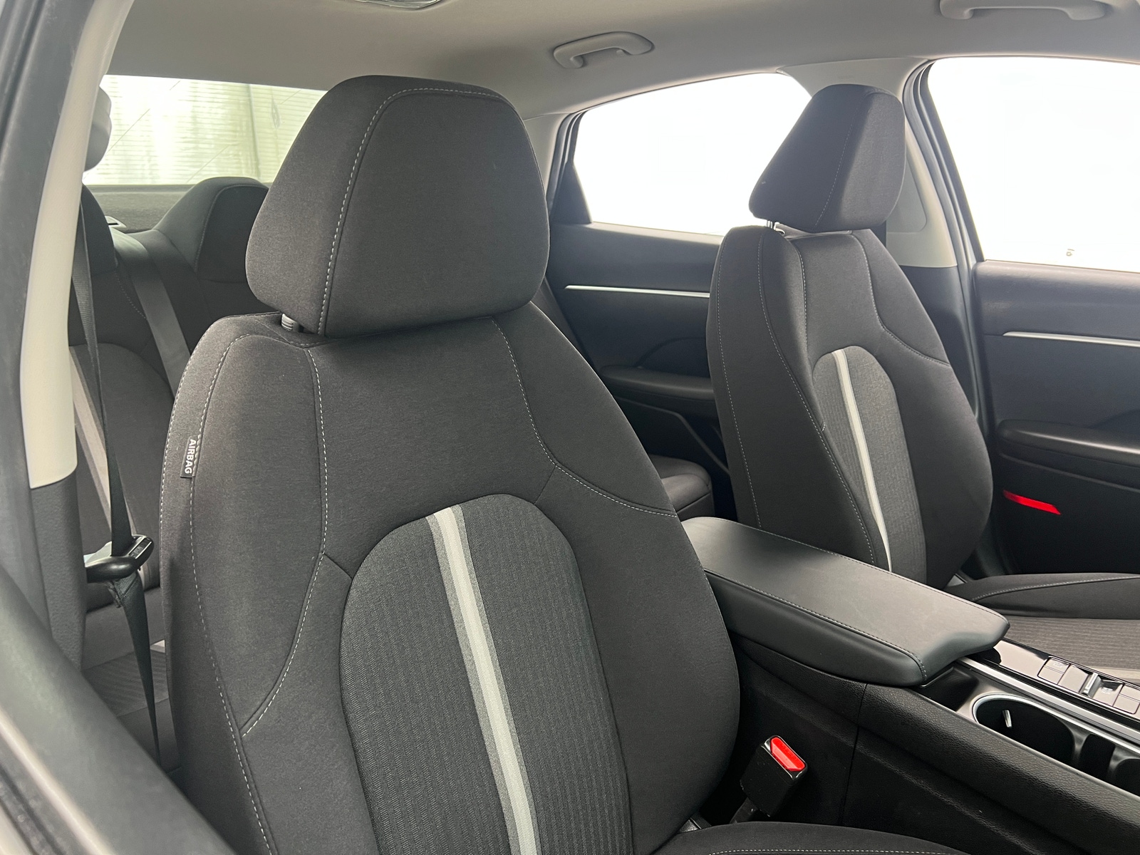 Thumbnail: 2023 Hyundai Sonata - 2