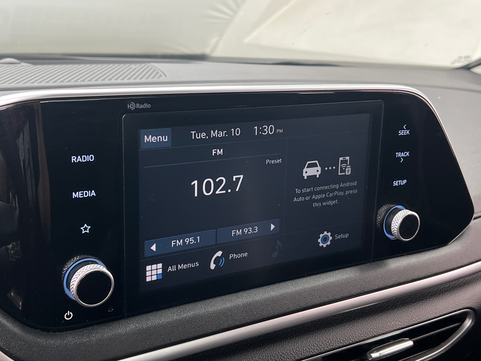 Thumbnail: 2023 Hyundai Sonata - 4