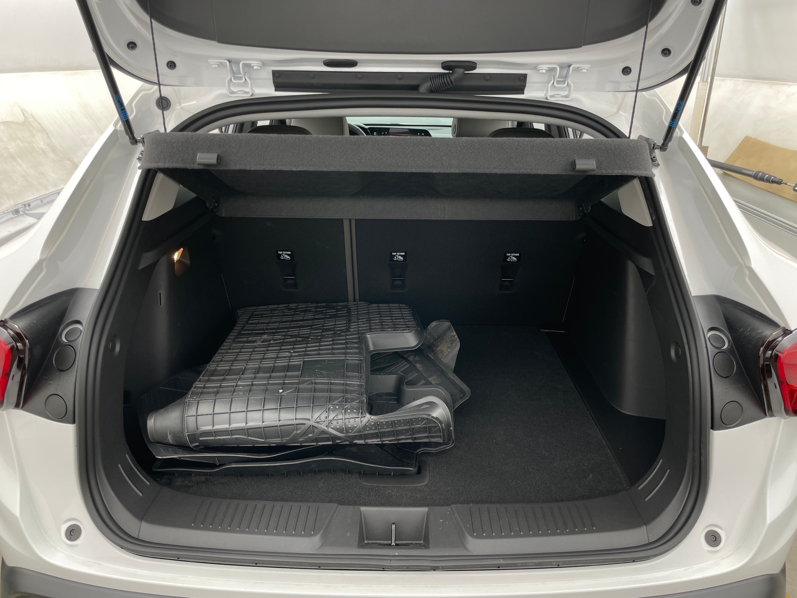 Thumbnail: 2024 Chevrolet Trax - 6