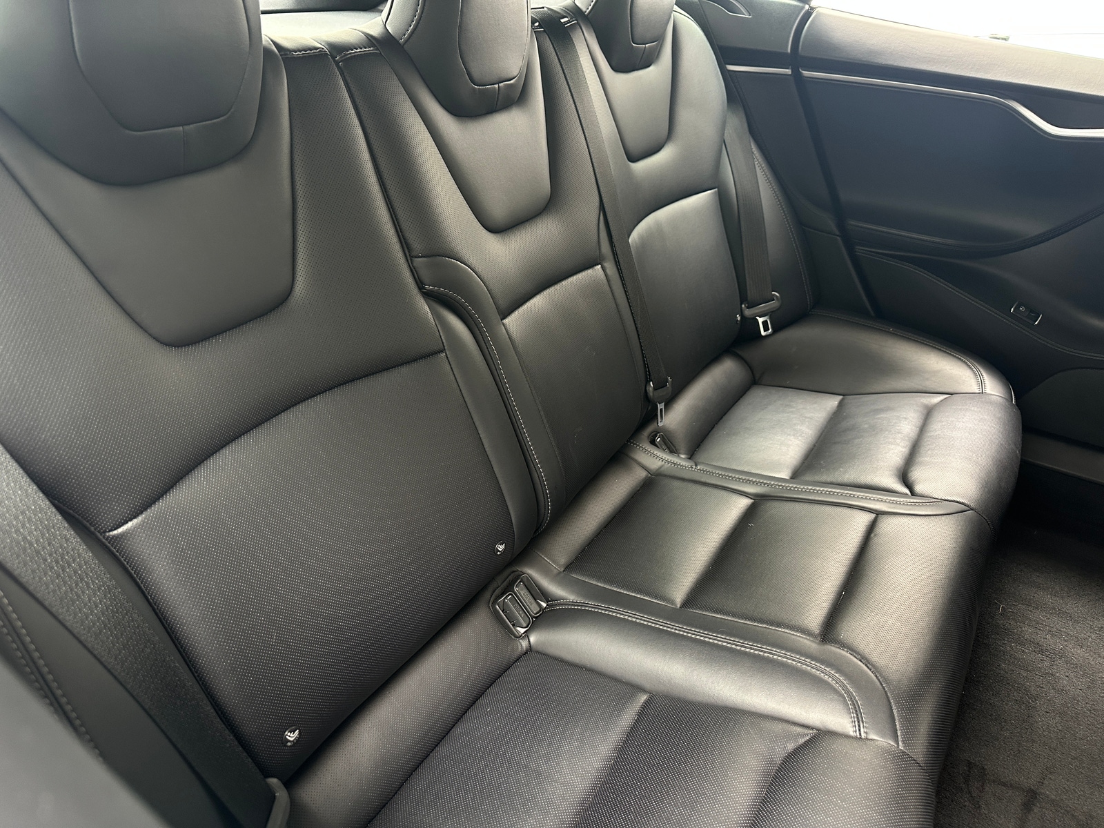 Thumbnail: 2019 Tesla Model S - 5