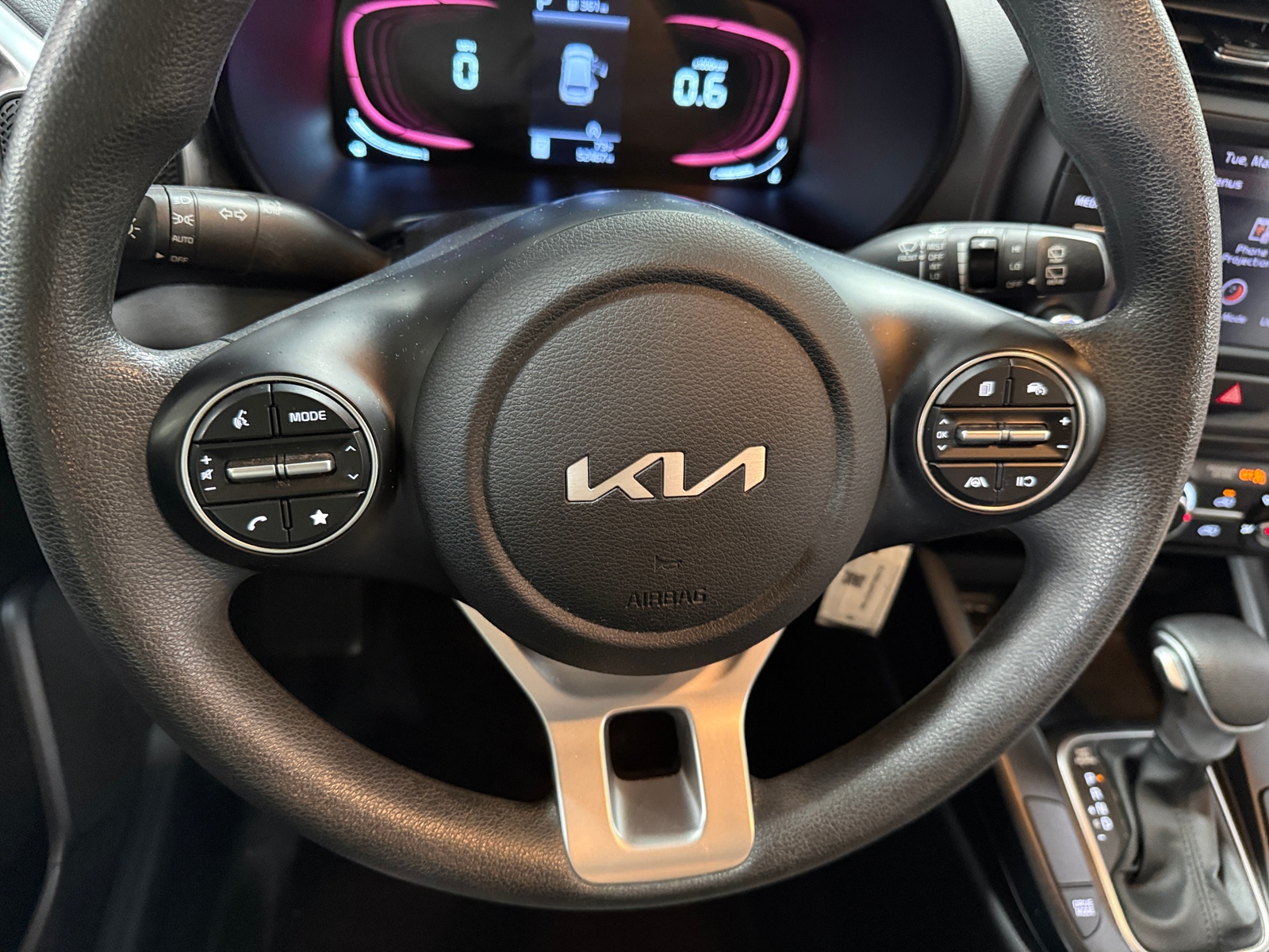 Thumbnail: 2023 Kia Soul - 5