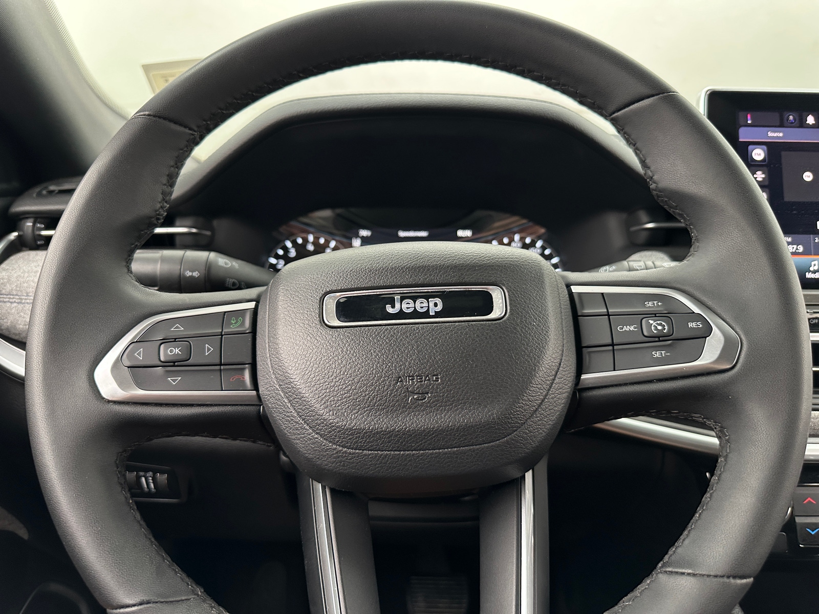 Thumbnail: 2024 Jeep Compass - 5