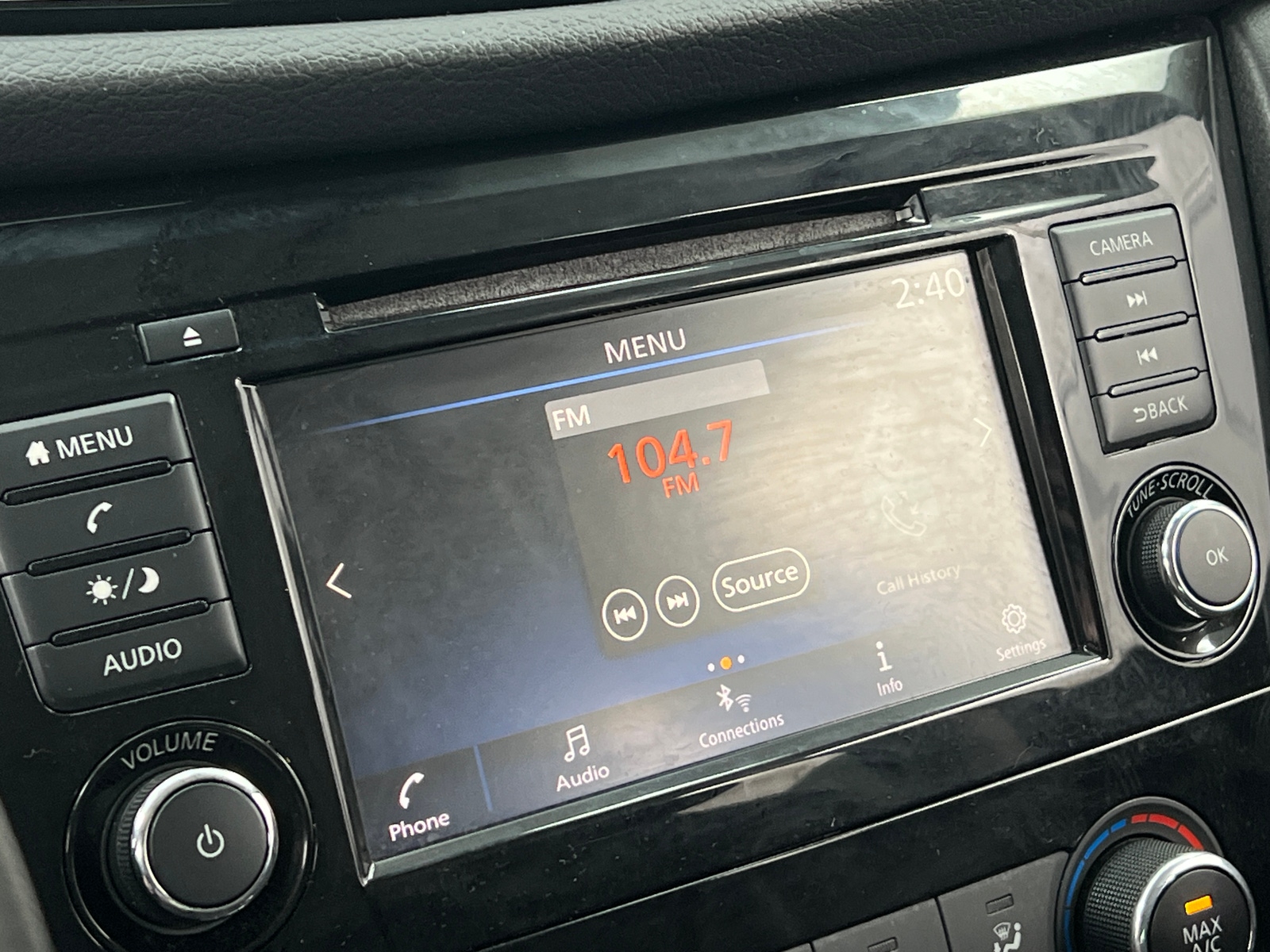 Thumbnail: 2019 Nissan Rogue - 4