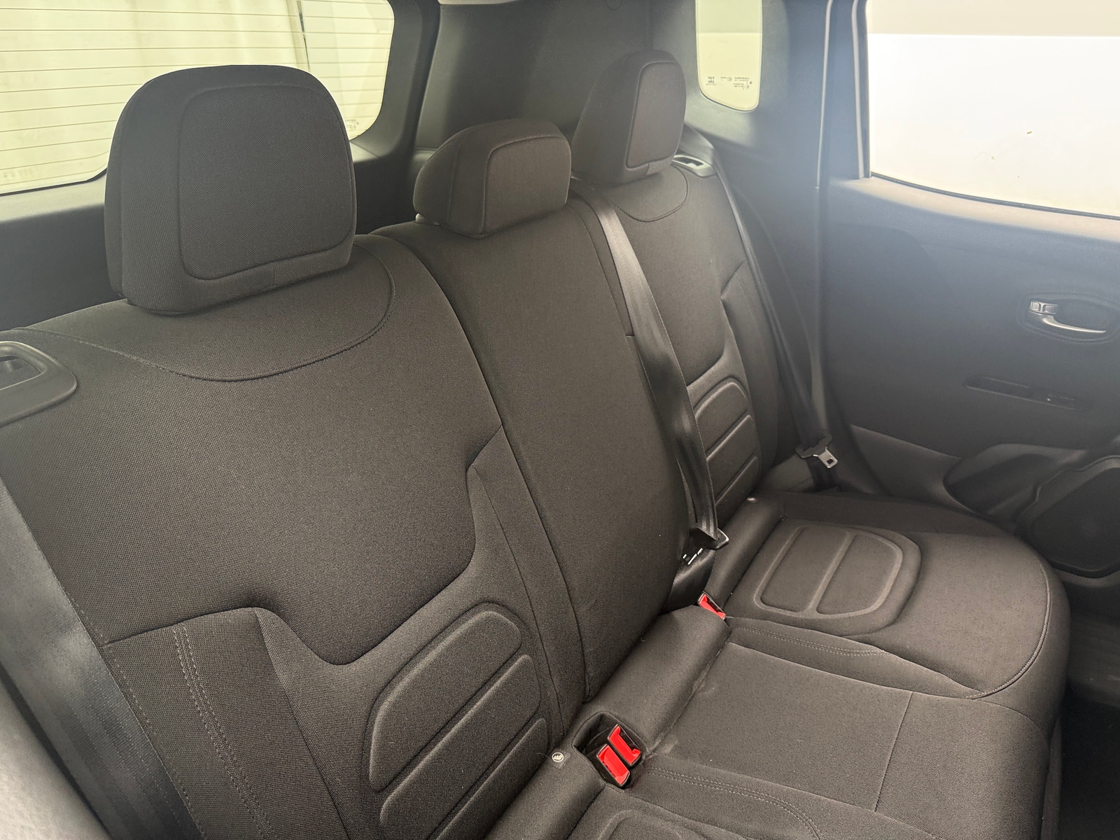 Thumbnail: 2021 Jeep Renegade - 6